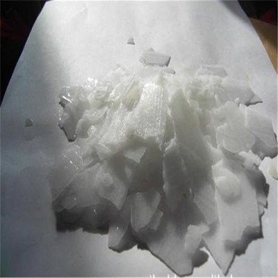 Hazardous Corrosive NaOH Caustic Soda For Industrial Use Soluble Alkali