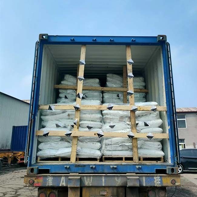 Decolorizing Deodorant Sodium Hydroxide Pellets In Water 1310-73-2